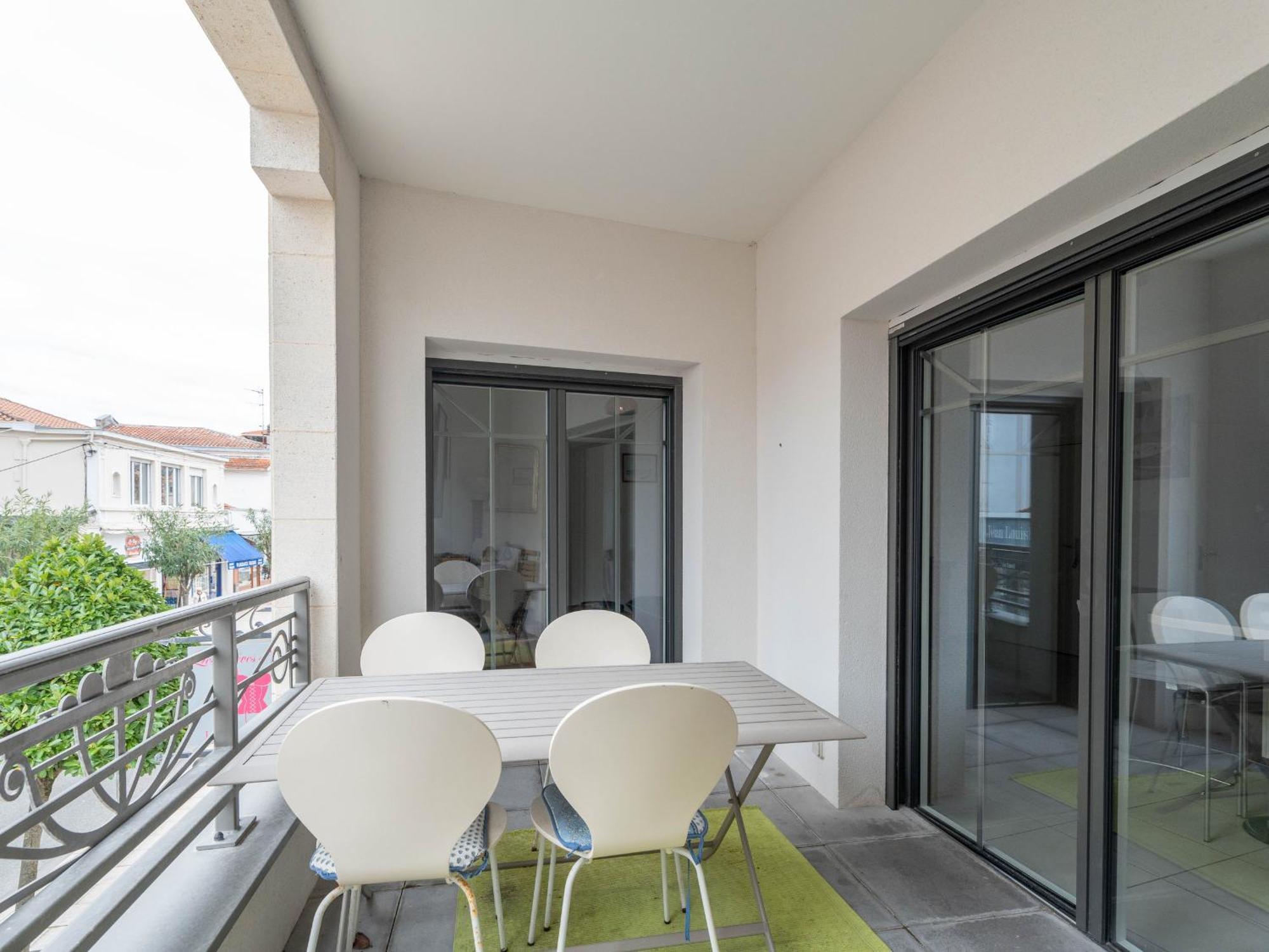 T3 En Centre-Ville D'Arcachon, Proche Plage, Balcons, Parking, Ascenseur Et Wi-Fi - Fr-1-319-440 Exterior photo